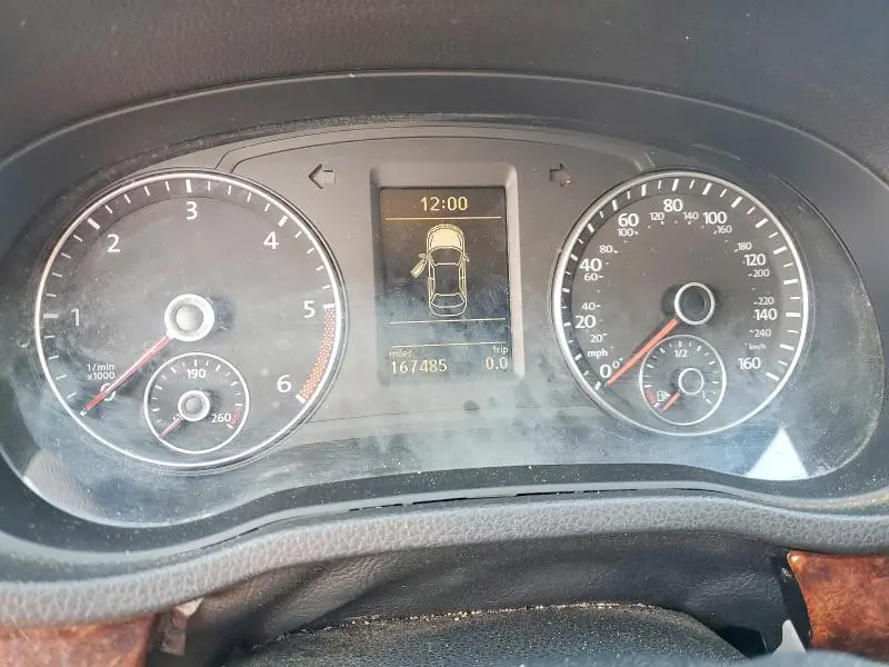 2012 VOLKSWAGEN PASSAT   