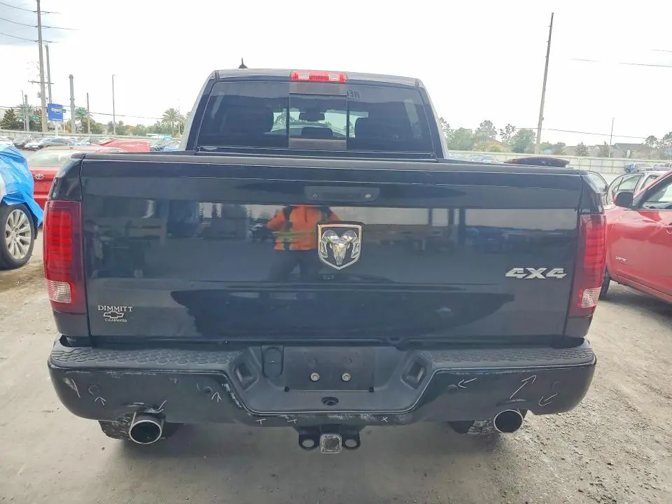 2014 RAM 1500 SPORT  