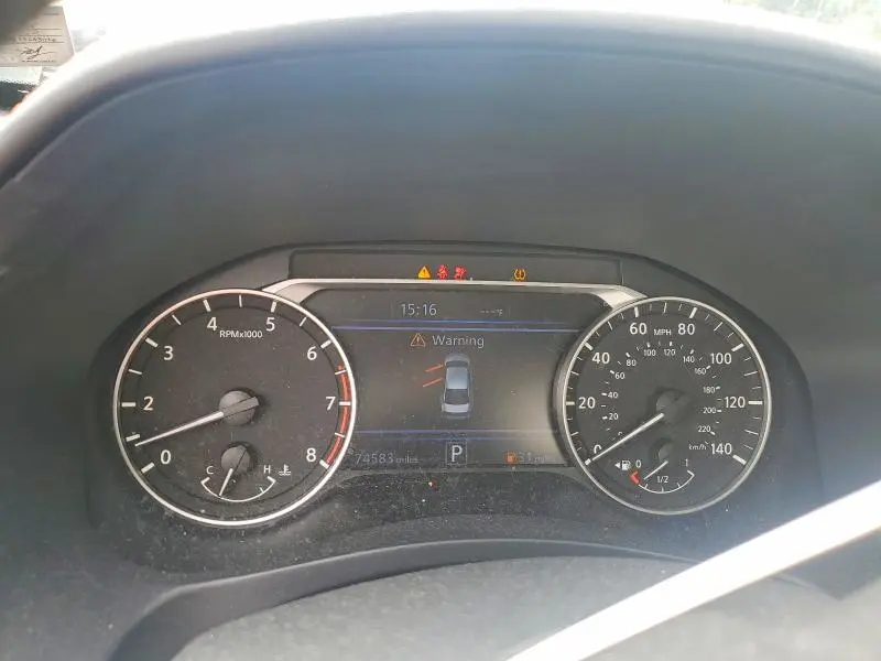 2022 NISSAN ALTIMA SR  