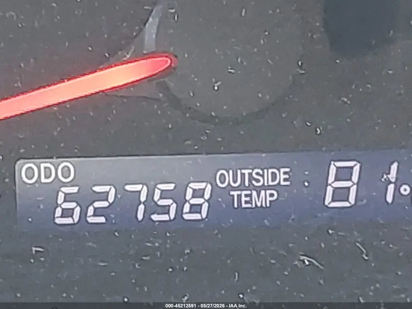 2010 TOYOTA CAMRY LE