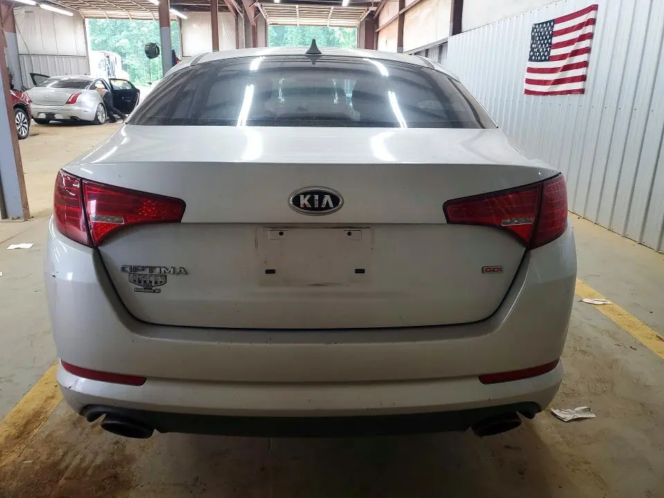 2011 KIA OPTIMA LX  