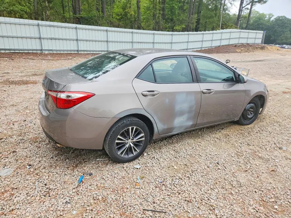2016 TOYOTA COROLLA LE PLUS  