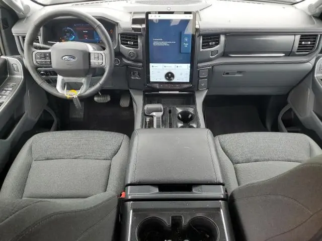 2024 FORD F150 LIGHTNING XLT  