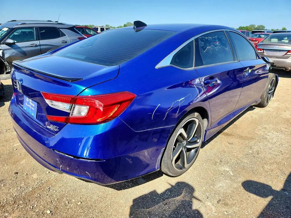 2021 HONDA ACCORD SPORT  