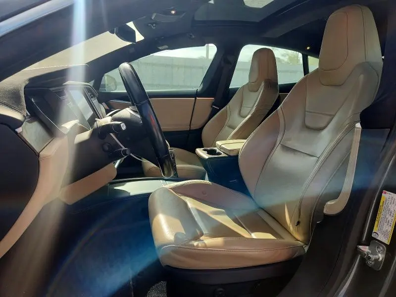 2016 TESLA MODEL S   