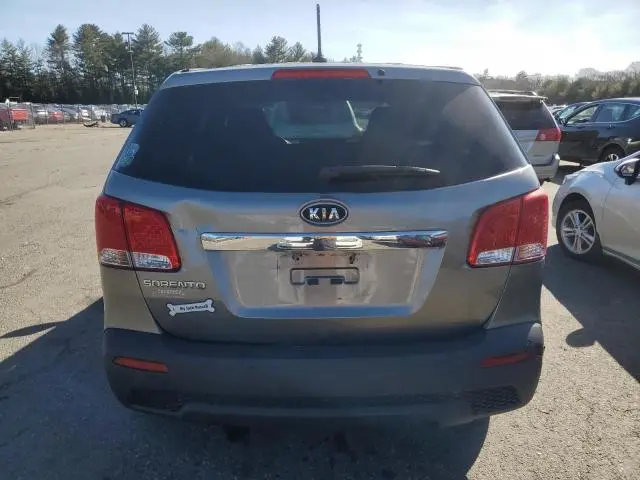 2011 KIA SORENTO BASE  
