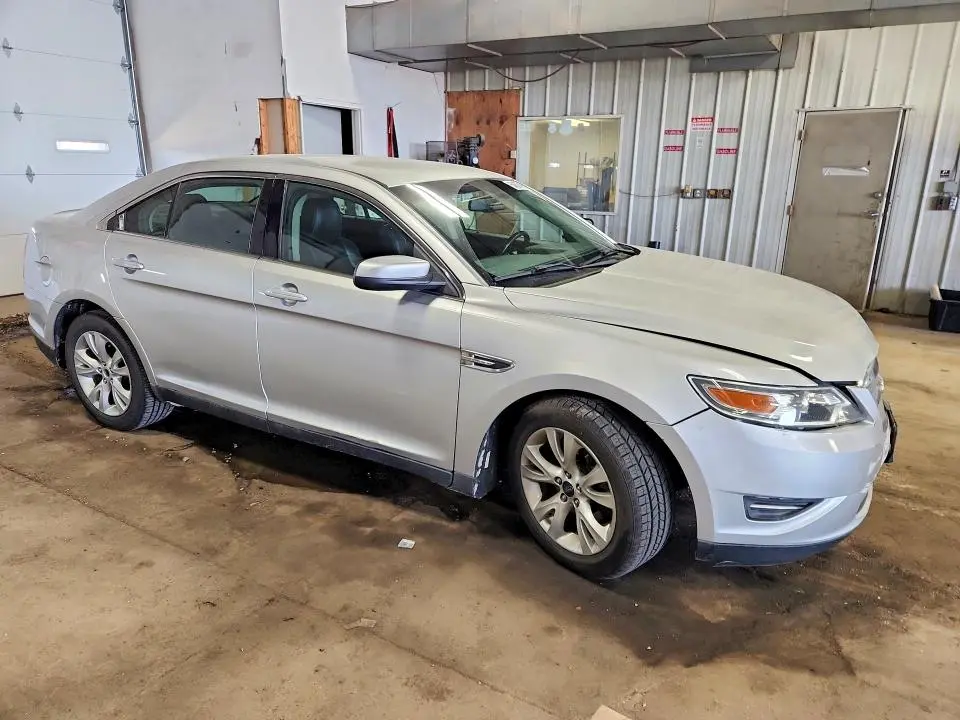 2011 FORD TAURUS SEL  