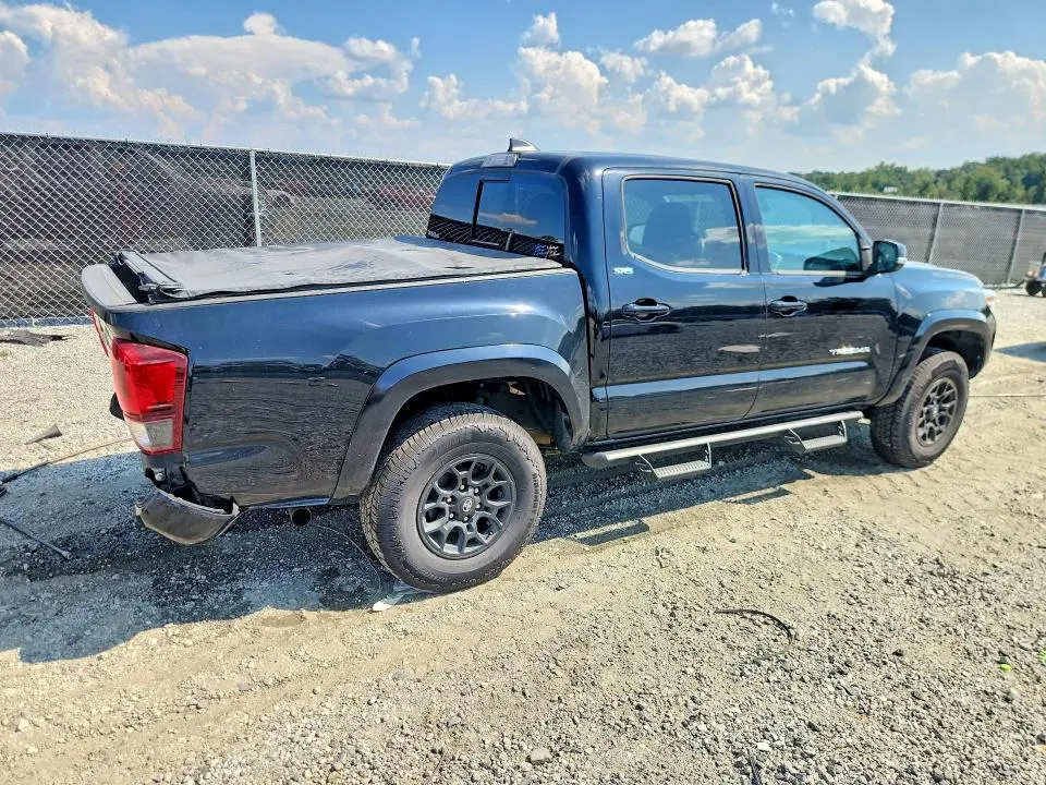 2022 TOYOTA TACOMA SR5 V6  