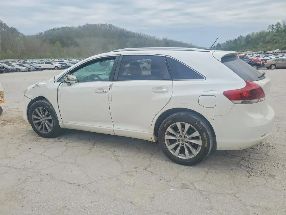2014 TOYOTA VENZA LE  