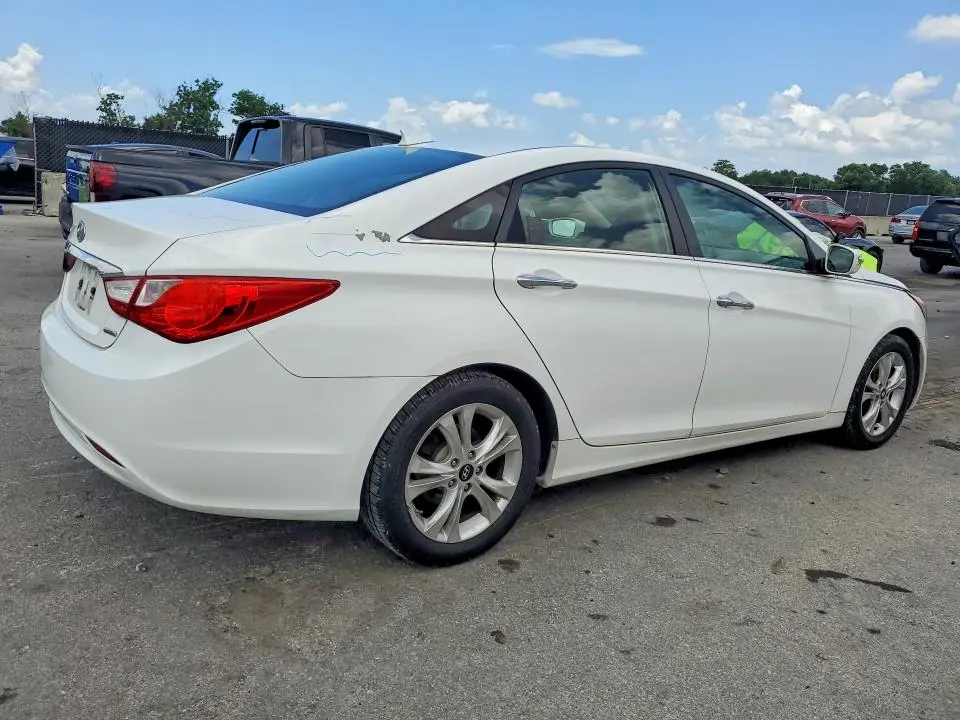 2013 HYUNDAI SONATA LIMITED  