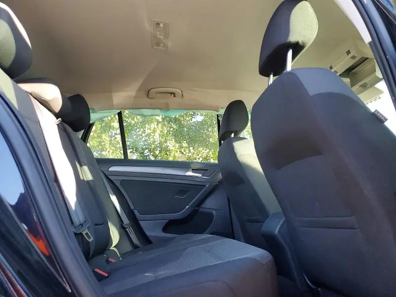 2018 VOLKSWAGEN GOLF S  