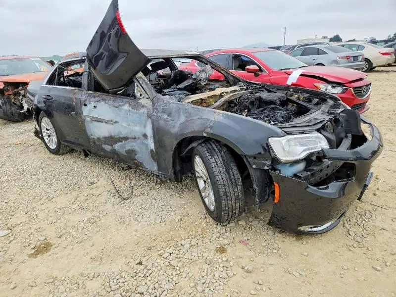 2017 CHRYSLER 300 LIMITED  