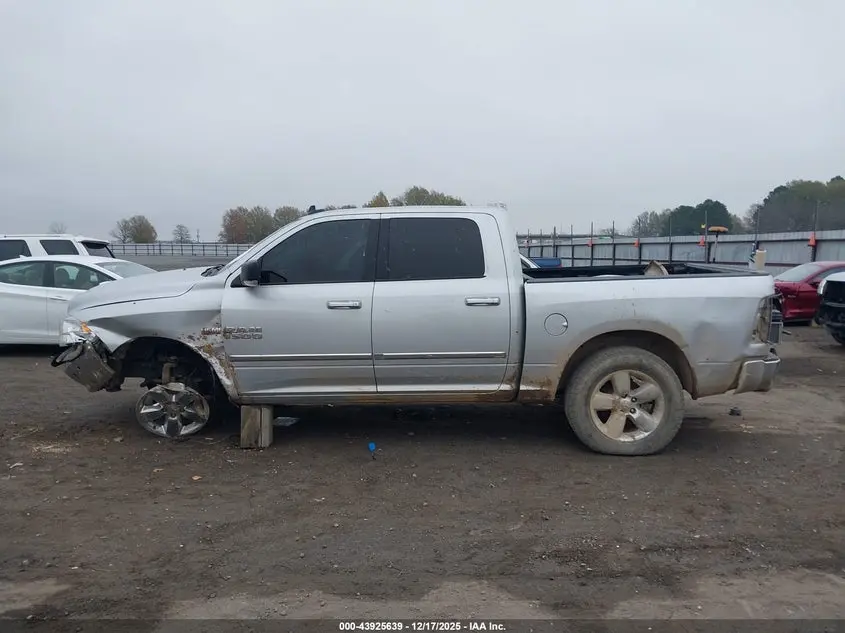 2017 RAM 1500 LONE STAR  4X2 5'7 BOX