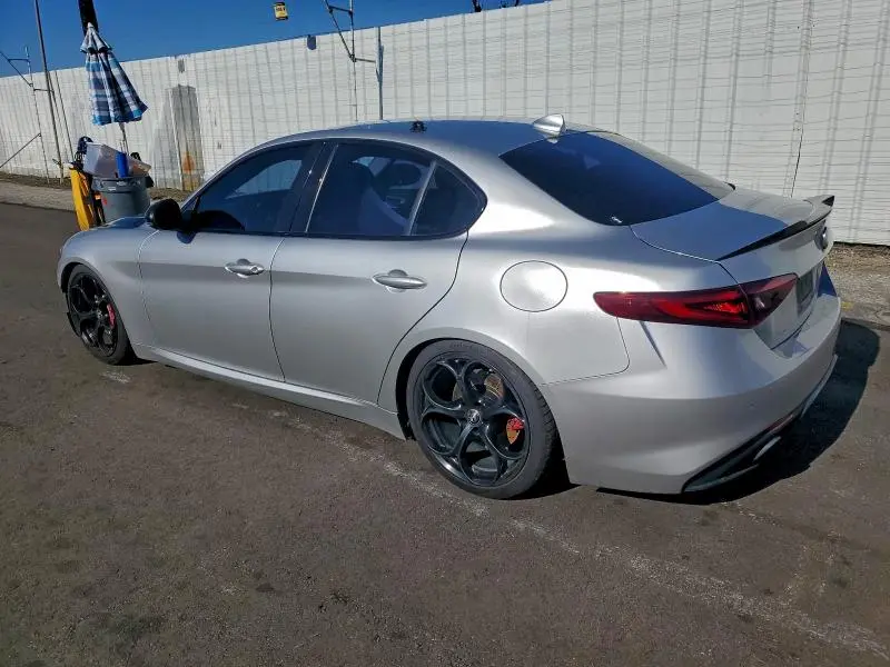 2019 ALFA ROMEO GIULIA TI  