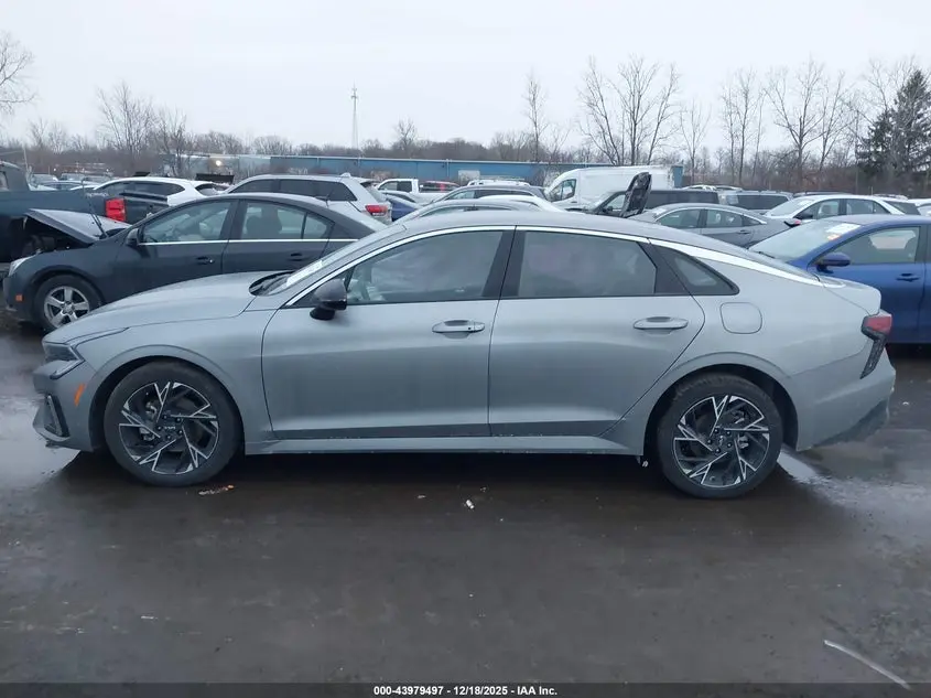 2026 KIA K5 GT-LINE FWD