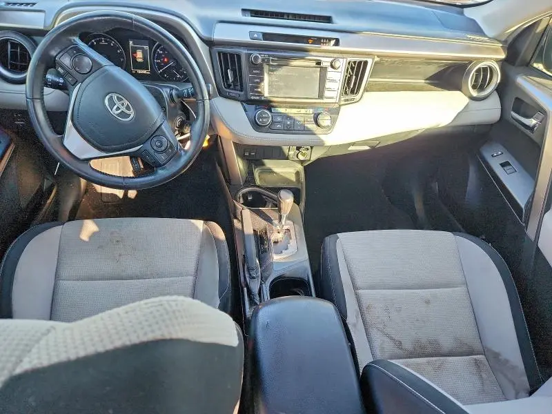 2017 TOYOTA RAV4 XLE  