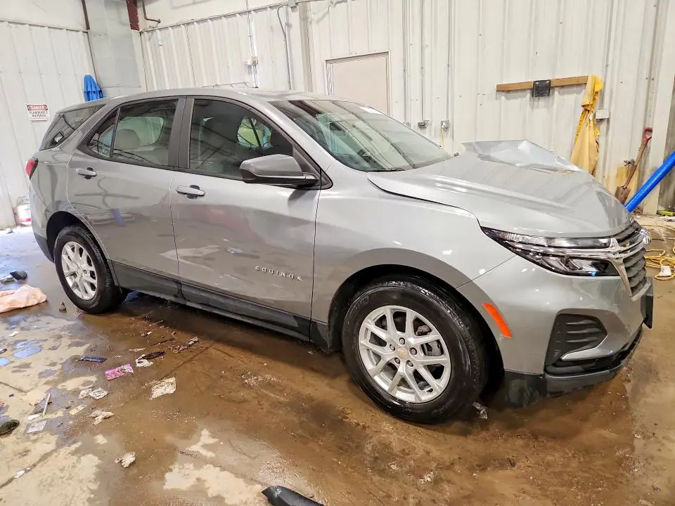 2023 CHEVROLET EQUINOX LS  