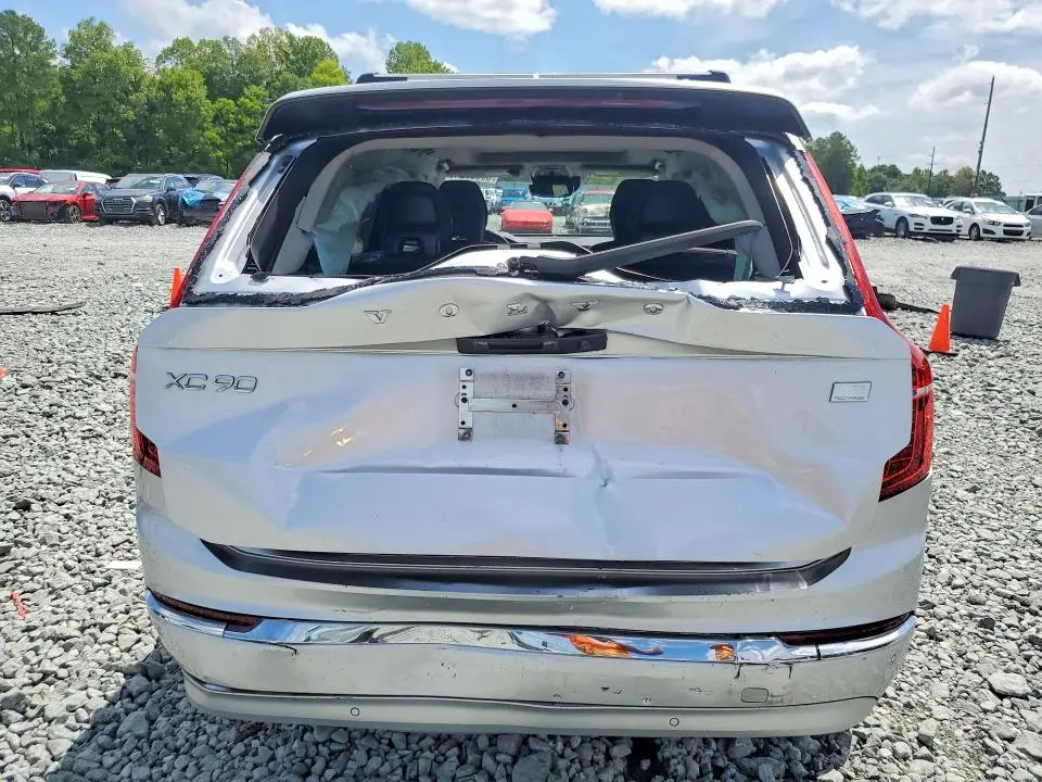 2022 VOLVO XC90 T8 RECHARGE INSCRIPTION EXPRES  