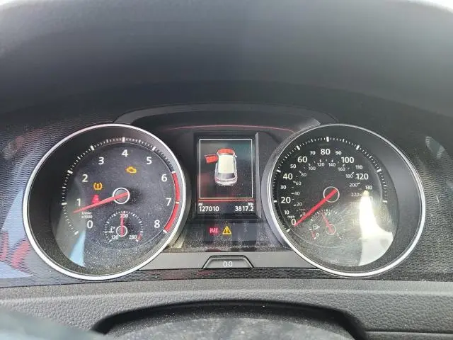 2017 VOLKSWAGEN GTI SPORT  