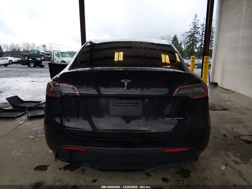 2025 TESLA MODEL Y LONG RANGE DUAL MOTOR ALL-WHEEL DRIVE