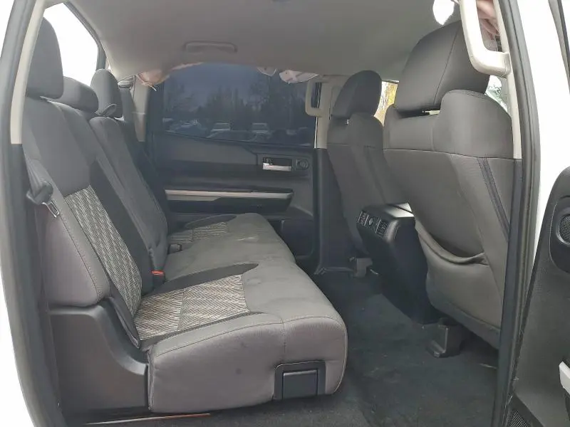 2019 TOYOTA TUNDRA CREWMAX SR5  