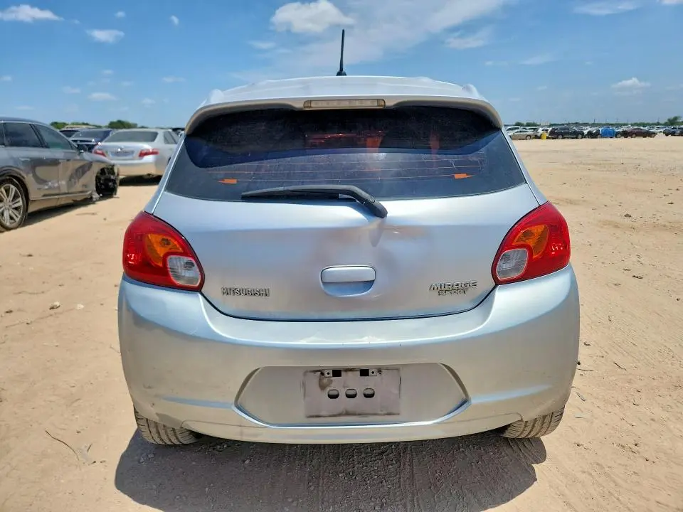 2015 MITSUBISHI MIRAGE DE  