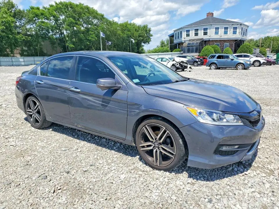 2017 HONDA ACCORD EX  