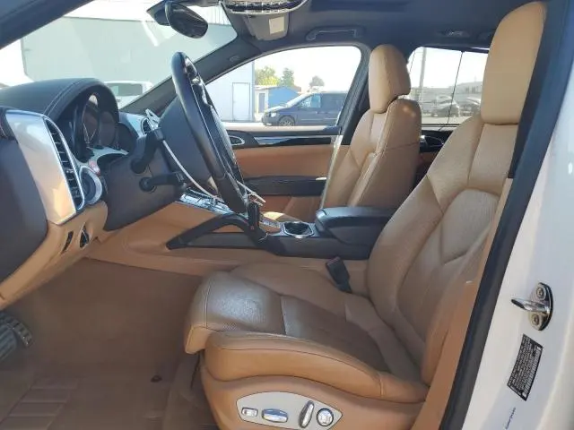 2014 PORSCHE CAYENNE S  