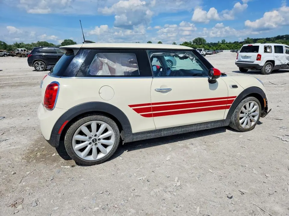 2015 MINI COOPER   