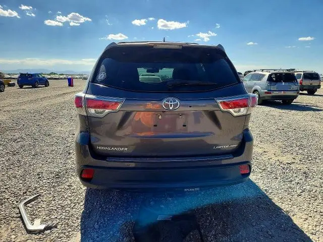 2016 TOYOTA HIGHLANDER LIMITED PLATINUM  
