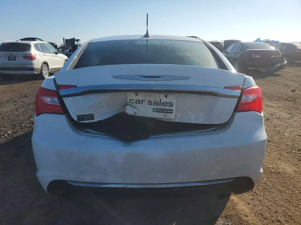 2012 CHRYSLER 200 LX  