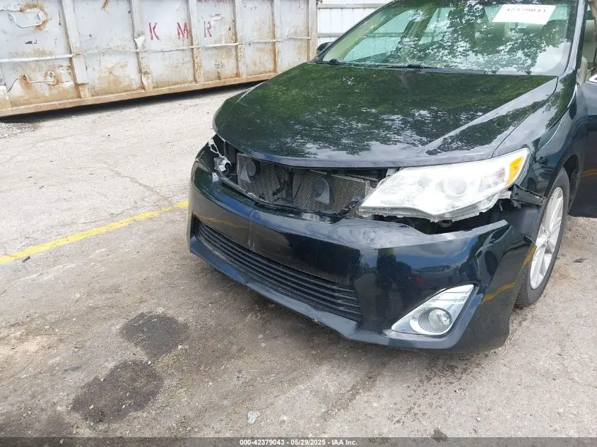 2012 TOYOTA CAMRY XLE