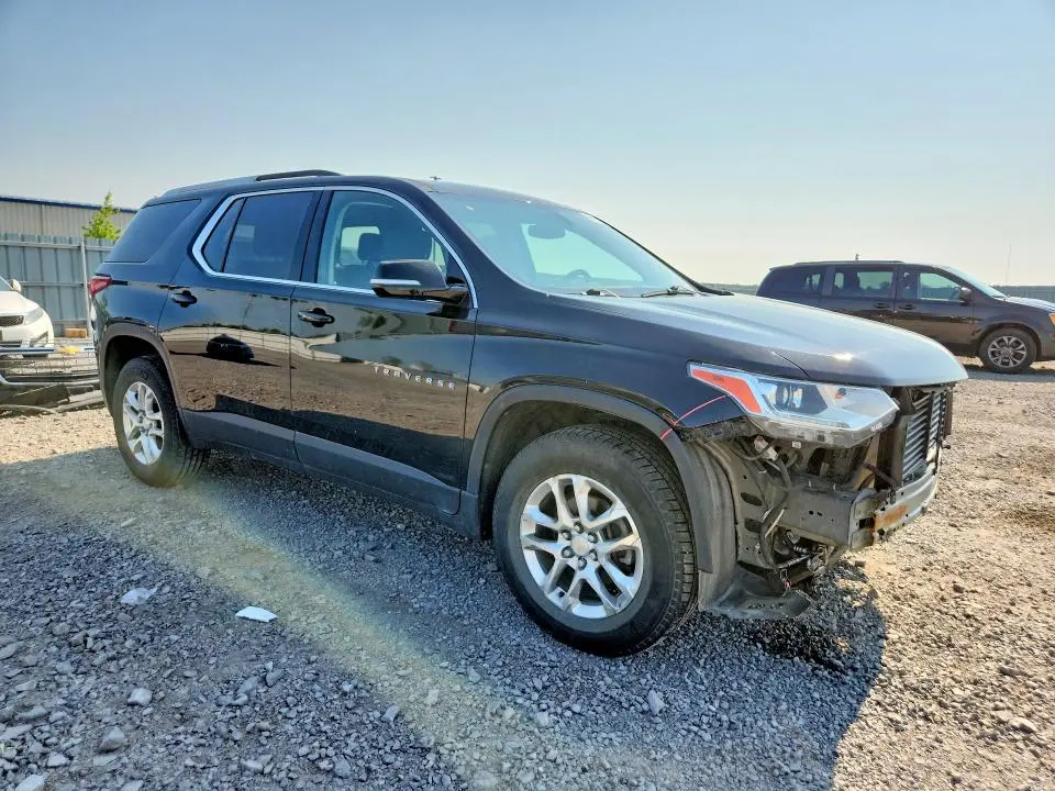 2018 CHEVROLET TRAVERSE LT  