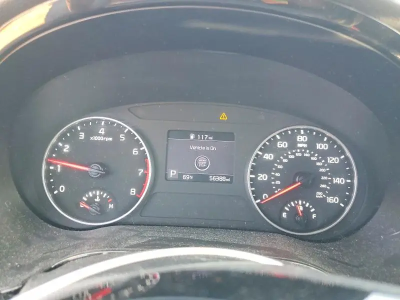 2021 KIA SELTOS EX  