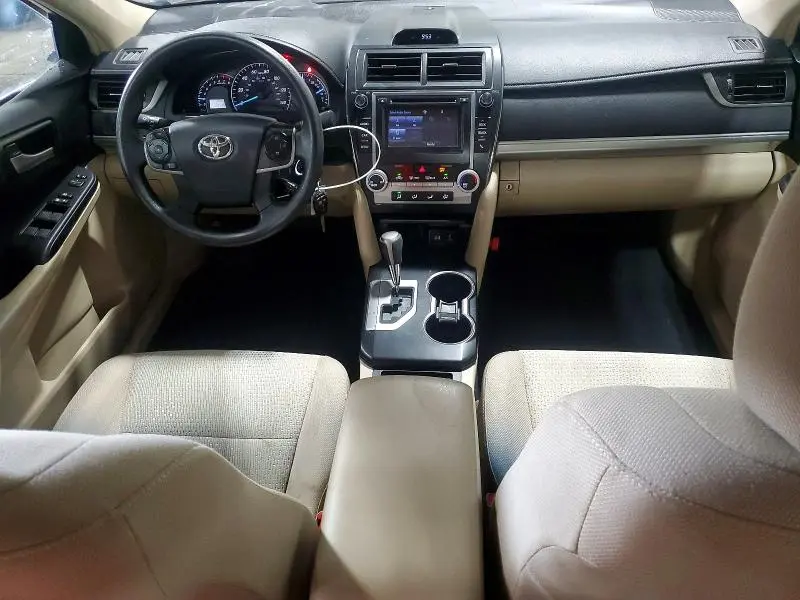 2014 TOYOTA CAMRY LE  