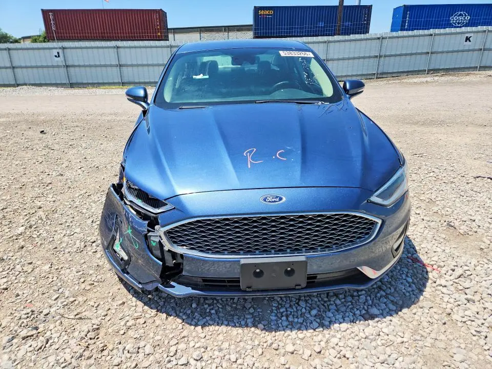2019 FORD FUSION TITANIUM  