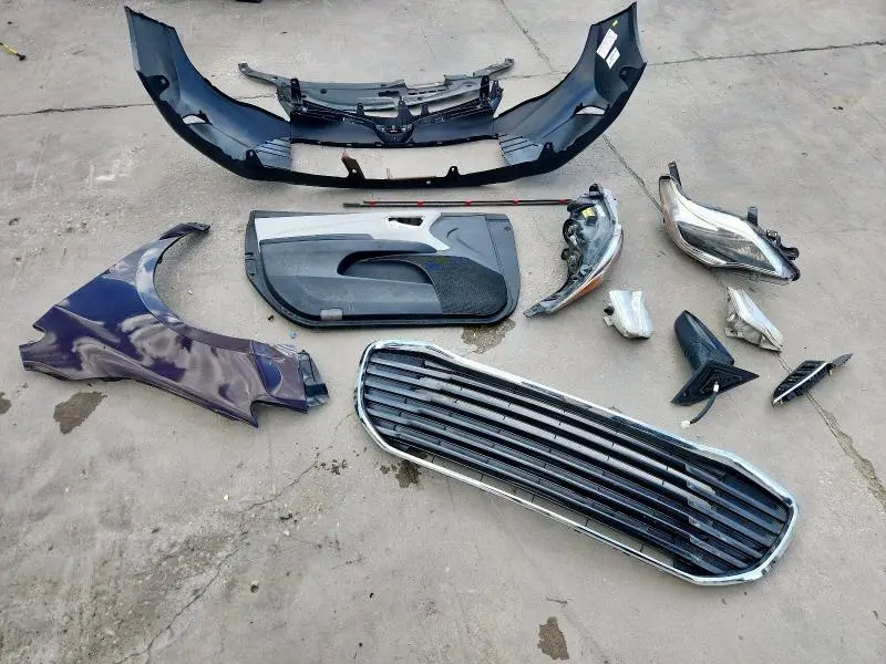 2016 TOYOTA AVALON XLE  