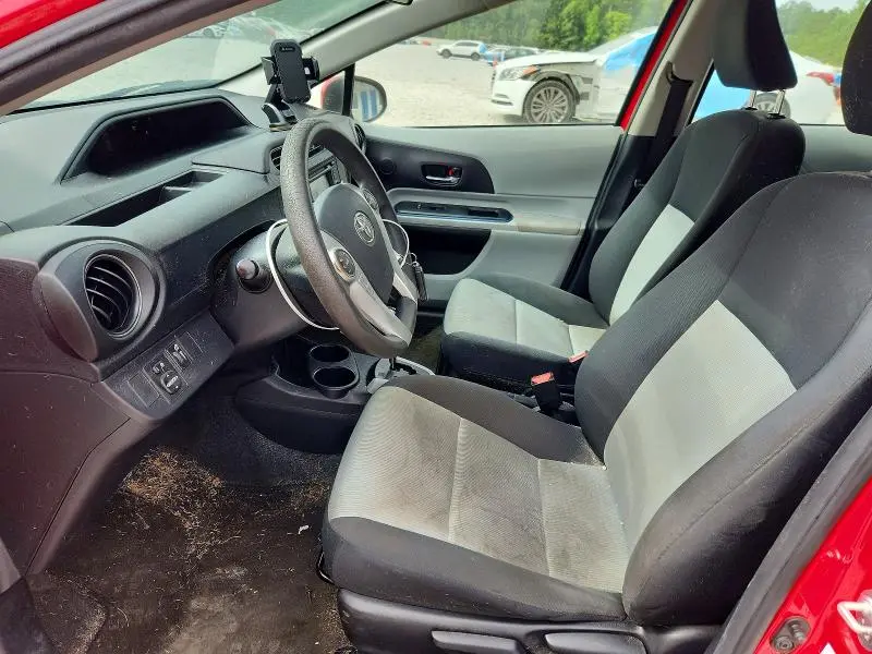 2013 TOYOTA PRIUS C THREE  