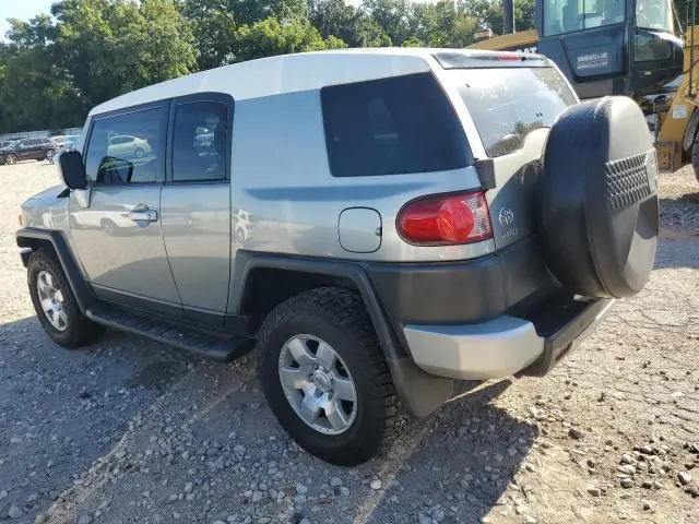 2010 TOYOTA FJ CRUISER   