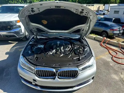 2016 BMW 750 XI  