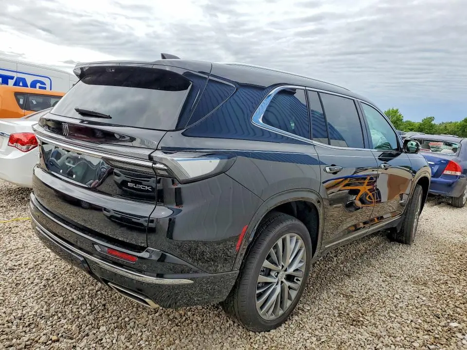 2025 BUICK ENCLAVE AVENIR  