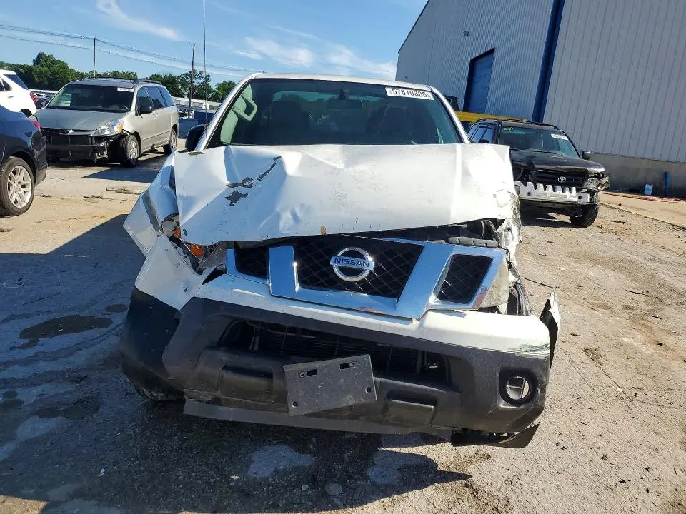 2017 NISSAN FRONTIER S  