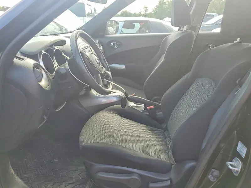 2015 NISSAN JUKE S  