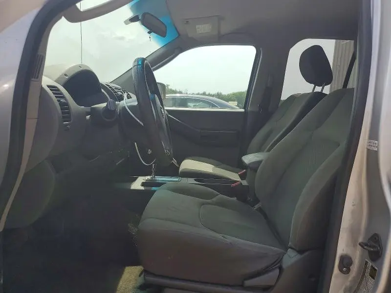 2010 NISSAN XTERRA X  