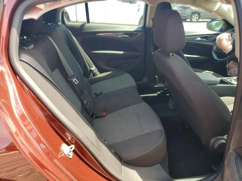 2018 BUICK REGAL PREFERRED  