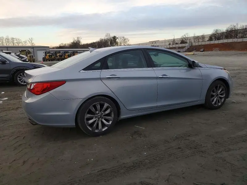 2011 HYUNDAI SONATA SE  