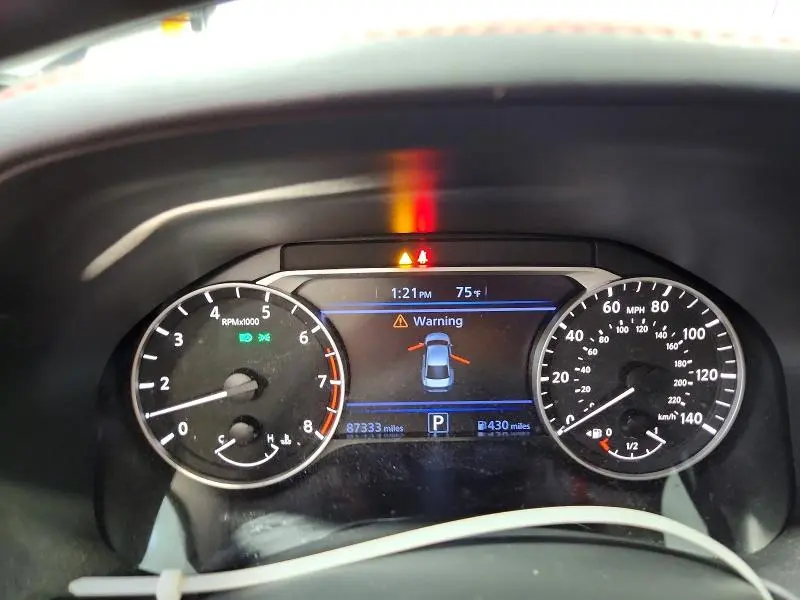 2023 NISSAN ALTIMA SR  