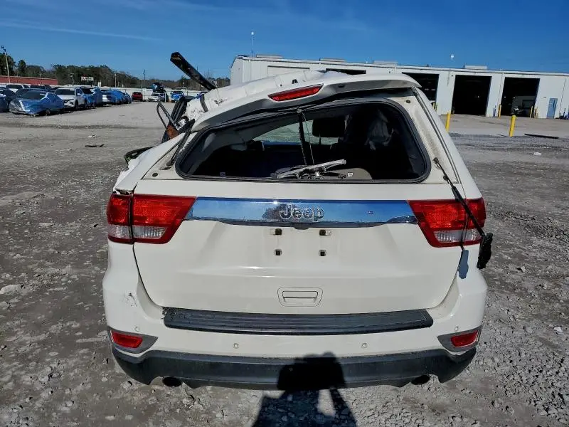 2011 JEEP GRAND CHEROKEE LAREDO  