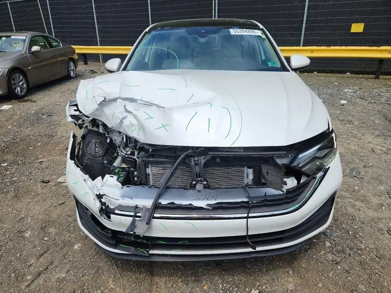 2022 VOLKSWAGEN JETTA SE  