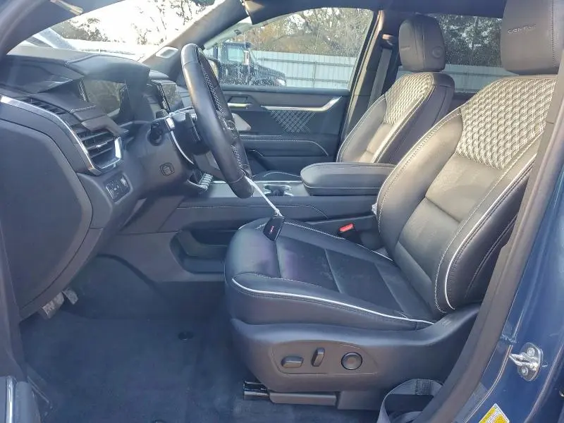 2024 GMC ACADIA DENALI  